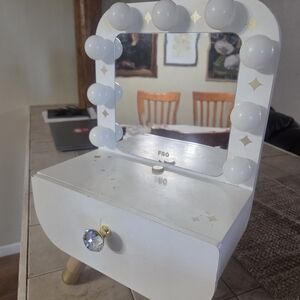 FA White and Gold Vanity Mirror with Drawer